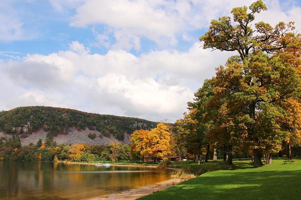 Best Wisconsin State Parks for Your Next Vacation - My Nature Book Adventures