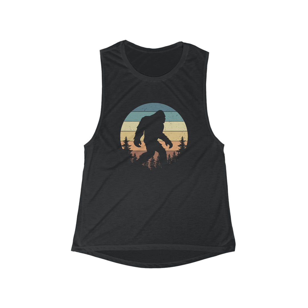 Light and Airy Muscle Tee - Yeti - My Nature Book Adventures